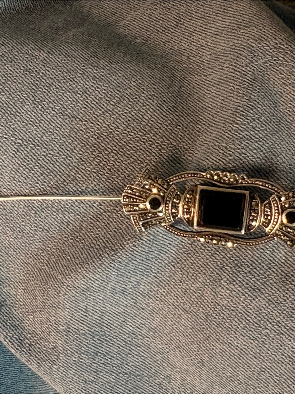 Vintage 925 Sterling Silver Marcasite Black Onyx Art Deco Bar Brooch - Picture 4 of 9